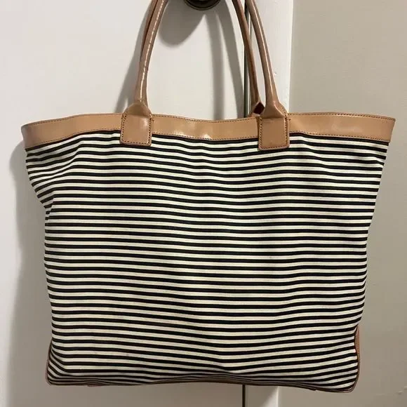 Tory Burch Navy and Ivory striped tote - good condition! - Picture 3 of 9